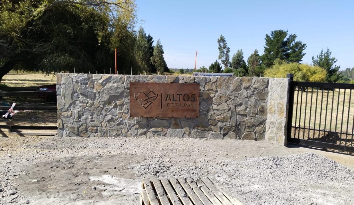 WhatsApp Image 2025-08-12 at 10.00.46 PM (2)